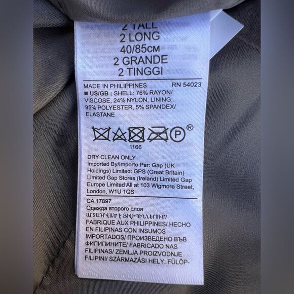 Banana Republic Burgundy Velvet Blazer New Size 2 Long - Picture 8 of 8